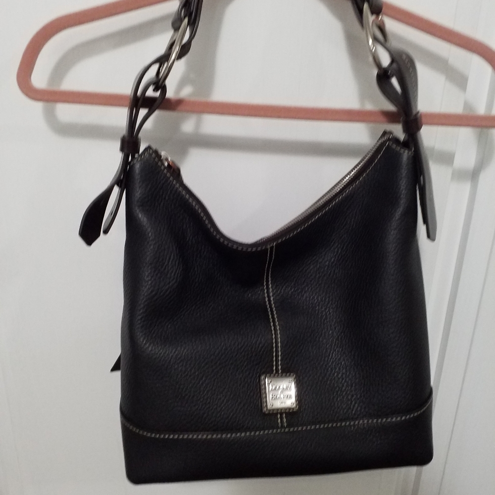 Dooney & Bourke Hand Bag